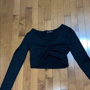 Long sleeve crop top with scrunch in the front